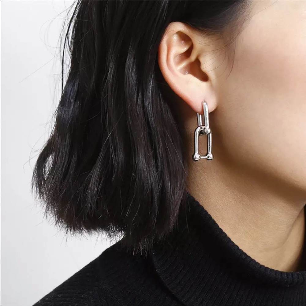 NEW LUXURY PUNK SILVER LOCK CLIP EARRINGS - Picture 2 of 4
